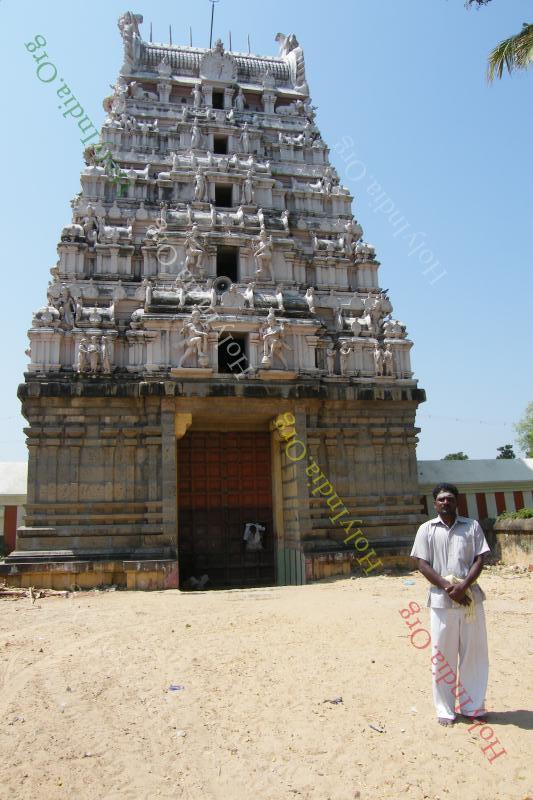 /templeimages/00005_033_achalpuram_temple.jpg