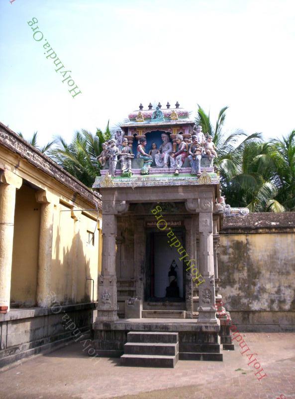 /templeimages/00010_011_pallavaneswaram_temple.jpg