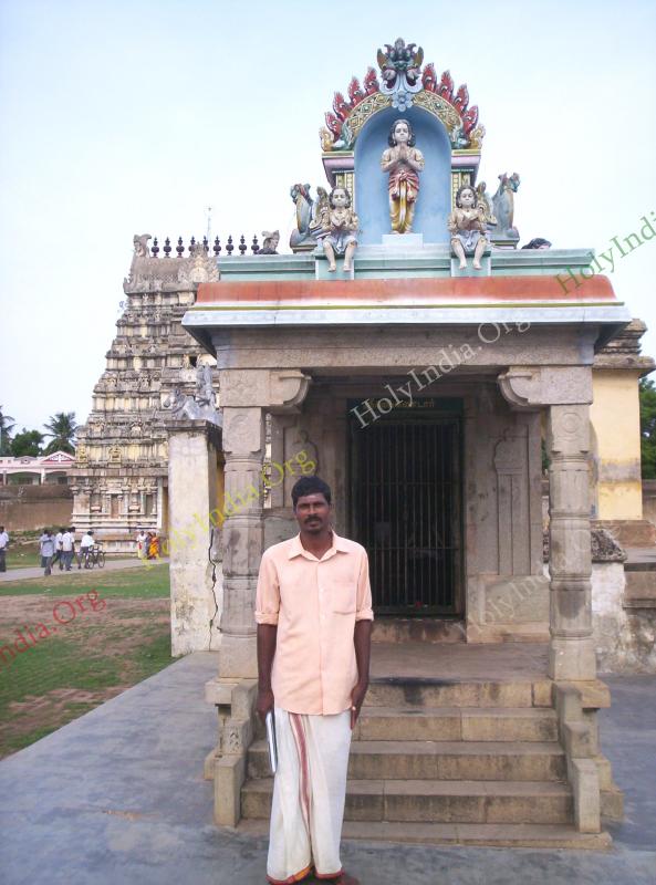 /templeimages/00011_014_thiruvenkadu_temple.jpg