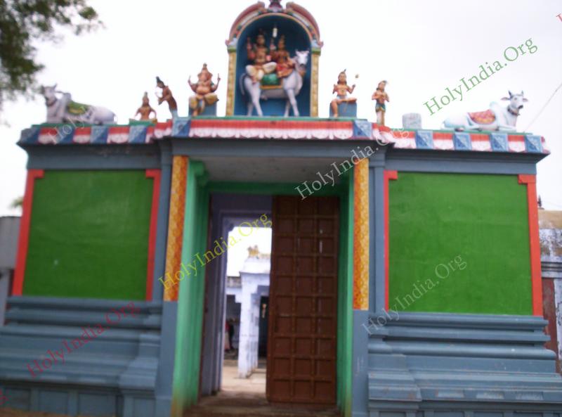 /templeimages/00013_003_tirukkurukaavur_temple.jpg