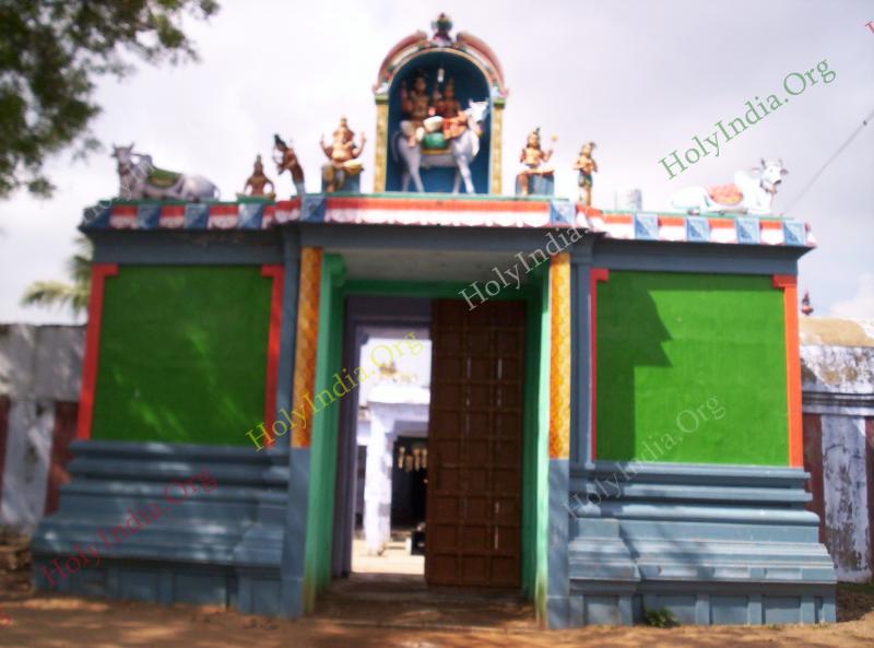 /templeimages/00013_004_tirukkurukaavur_temple.jpg