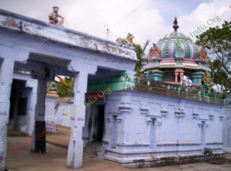 /templeimages/00013_006_tirukkurukaavur_temple.jpg