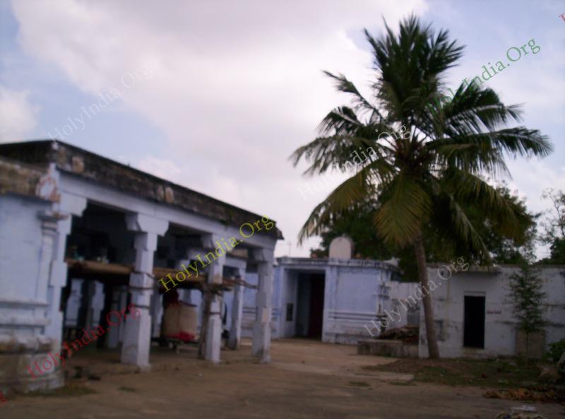 /templeimages/00013_010_tirukkurukaavur_temple.jpg