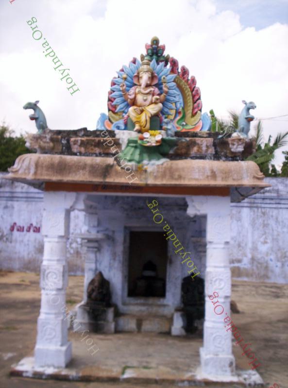 /templeimages/00013_013_tirukkurukaavur_temple.jpg