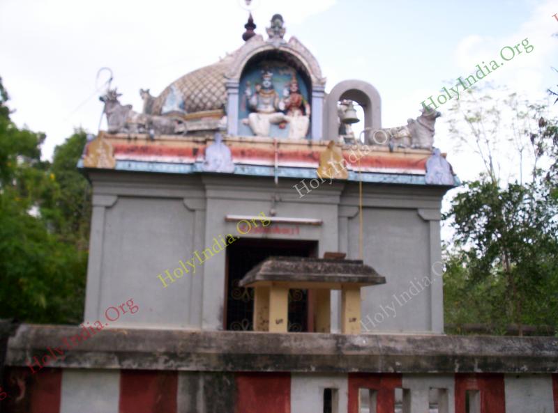 /templeimages/00013_019_tirukkurukaavur_temple.jpg