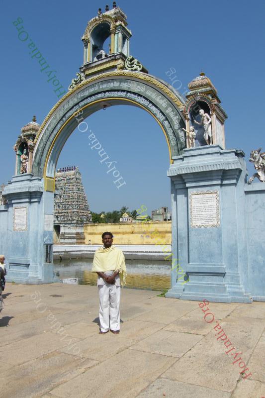 /templeimages/00014_034_sirkali_temple.jpg