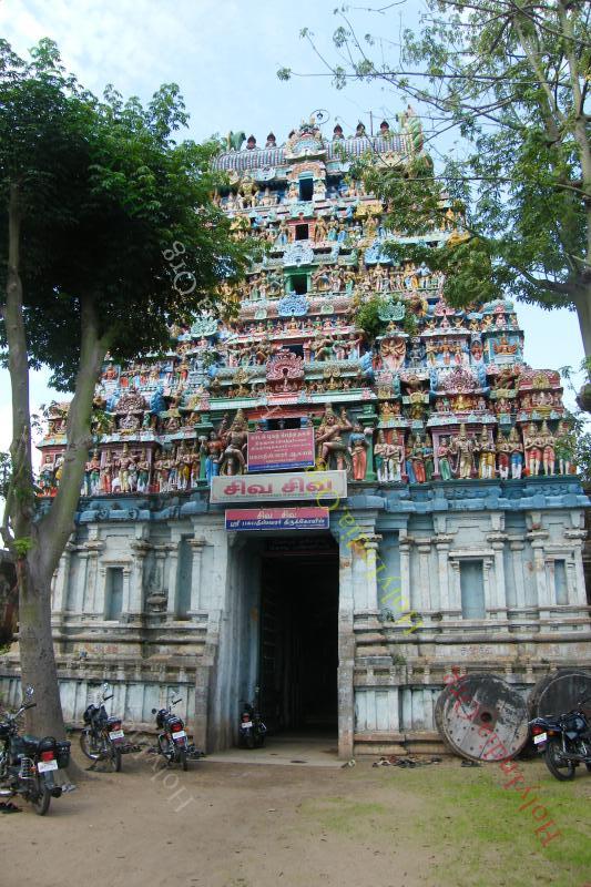 /templeimages/00035_007_pandanallur_temple.jpg