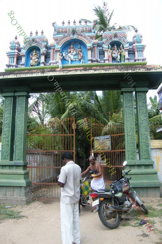 /templeimages/00041_013_senganur_temple.jpg