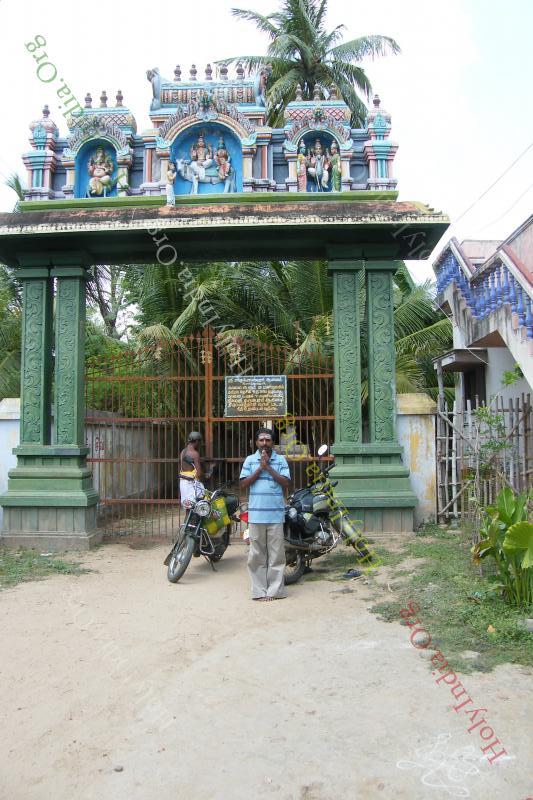 /templeimages/00041_014_senganur_temple.jpg
