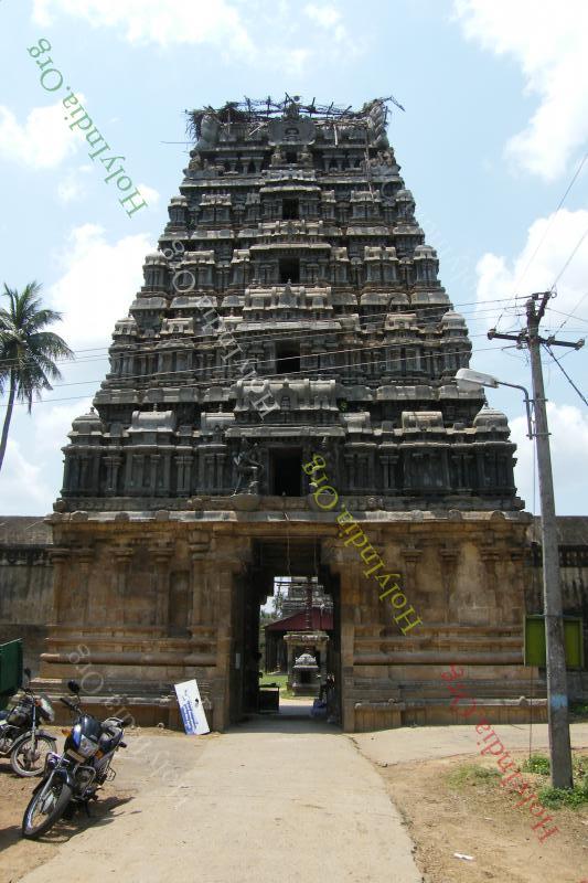 /templeimages/00043_007_thiruviyalur_temple.jpg