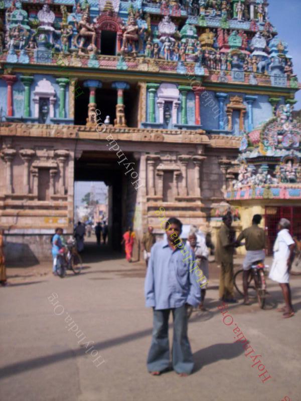 /templeimages/00060_004_thiruvanaikovil_temple.jpg