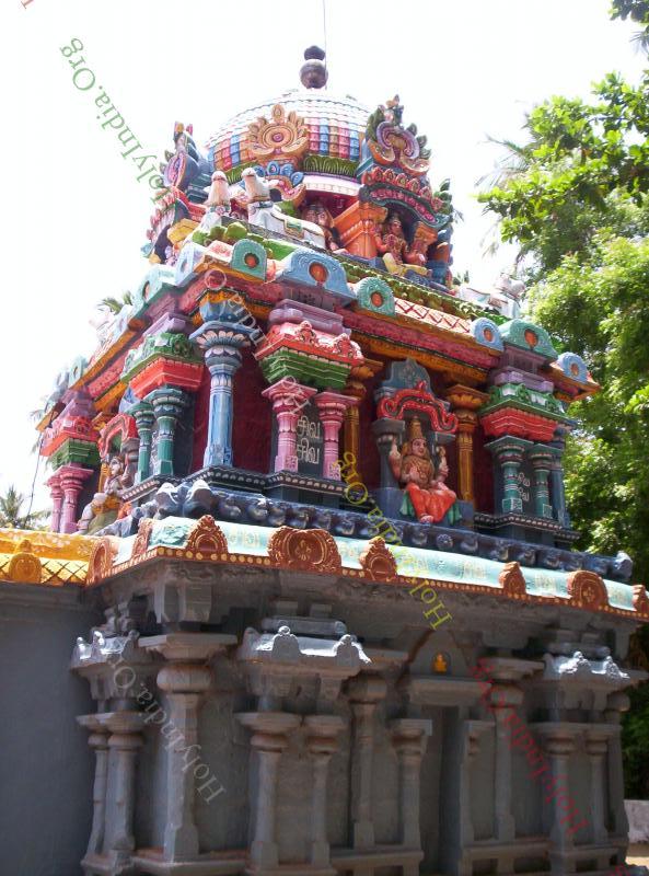 00073_001_thiruvalampozhil_temple.jpg