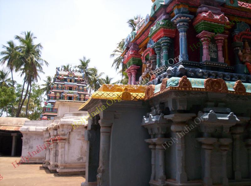 /templeimages/00073_002_thiruvalampozhil_temple.jpg