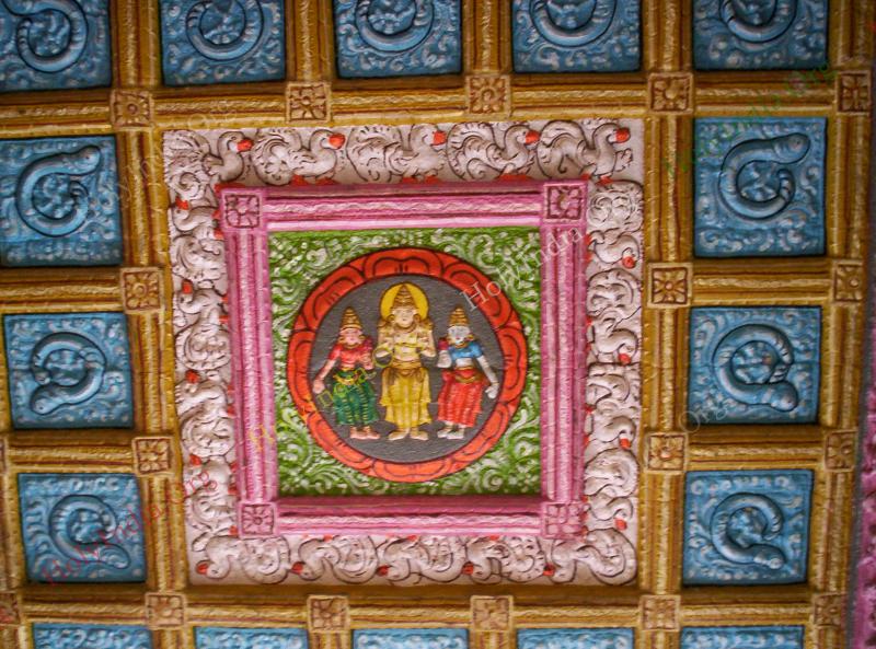 /templeimages/00082_004_thirupalaiyur_temple.jpg