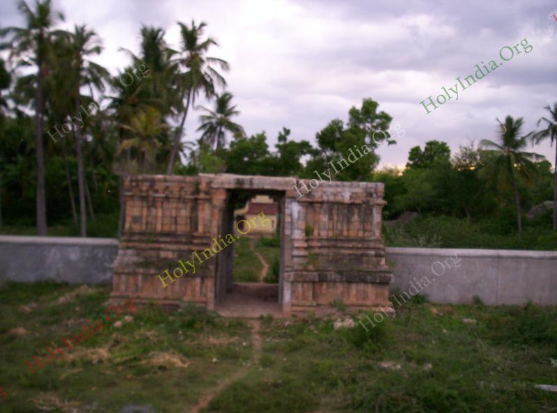 /templeimages/00087_009_palayarai_temple.jpg