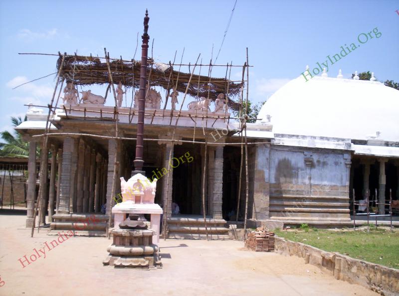 /templeimages/00088_005_thiruvalanchuzhi_temple.jpg