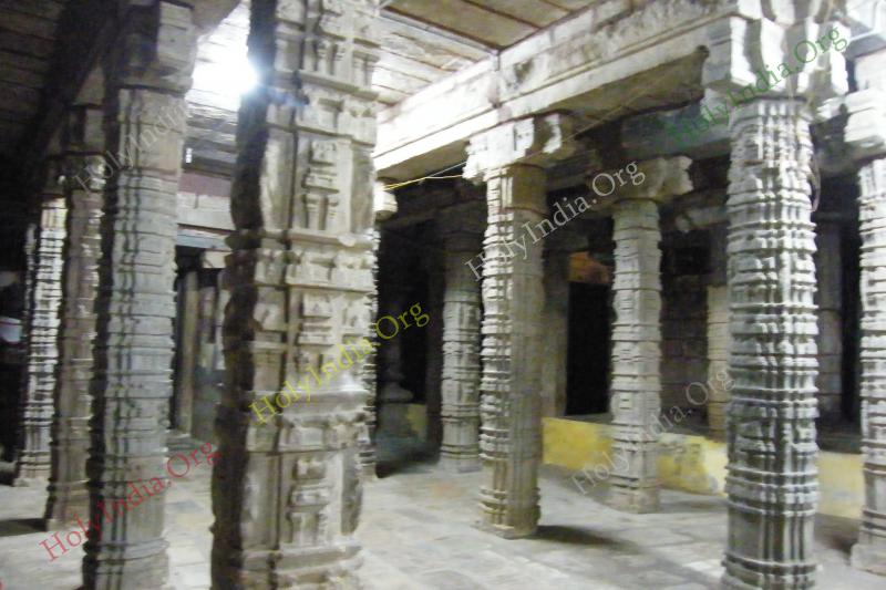 /templeimages/00088_008_thiruvalanchuzhi_temple.jpg