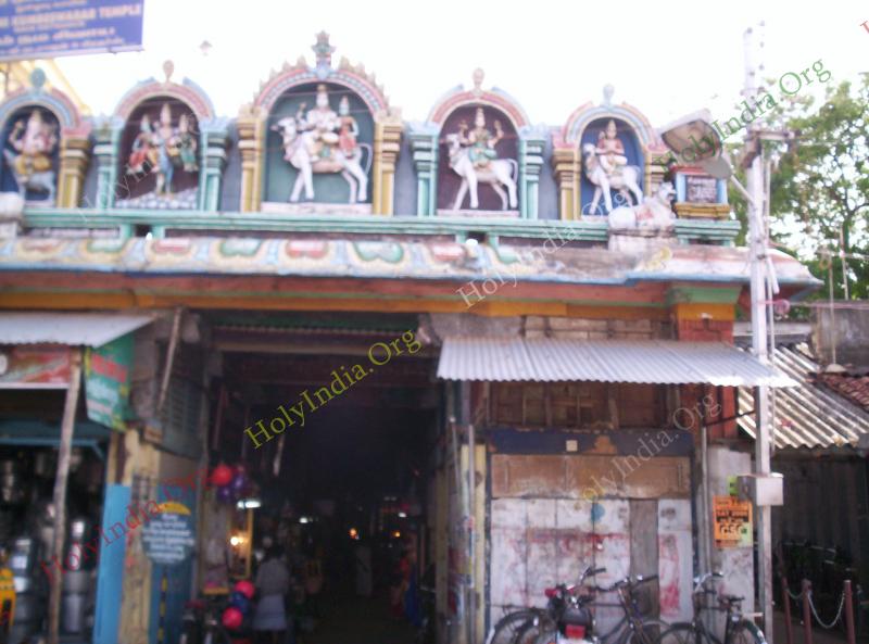 /templeimages/00089_002_kumbakonam_temple.jpg