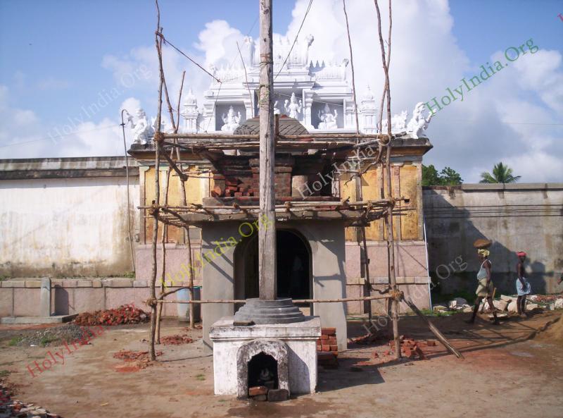 /templeimages/00095_002_thiruneelakudi_temple.jpg