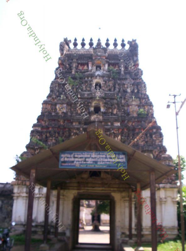 /templeimages/00100_009_kuthalam_temple.jpg