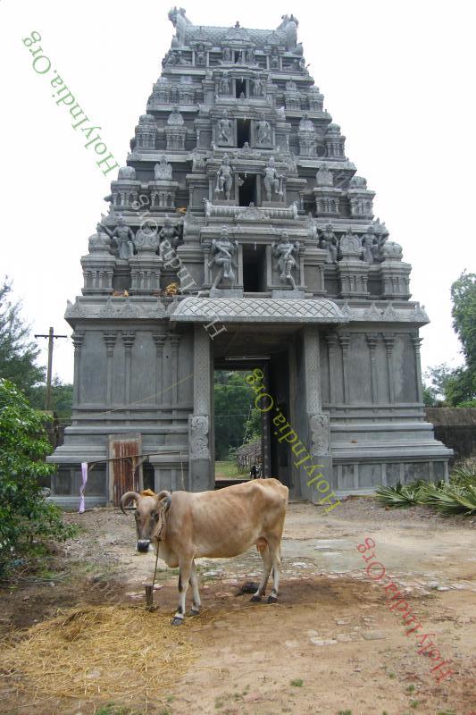 /templeimages/00104_007_parasalur_temple.jpg