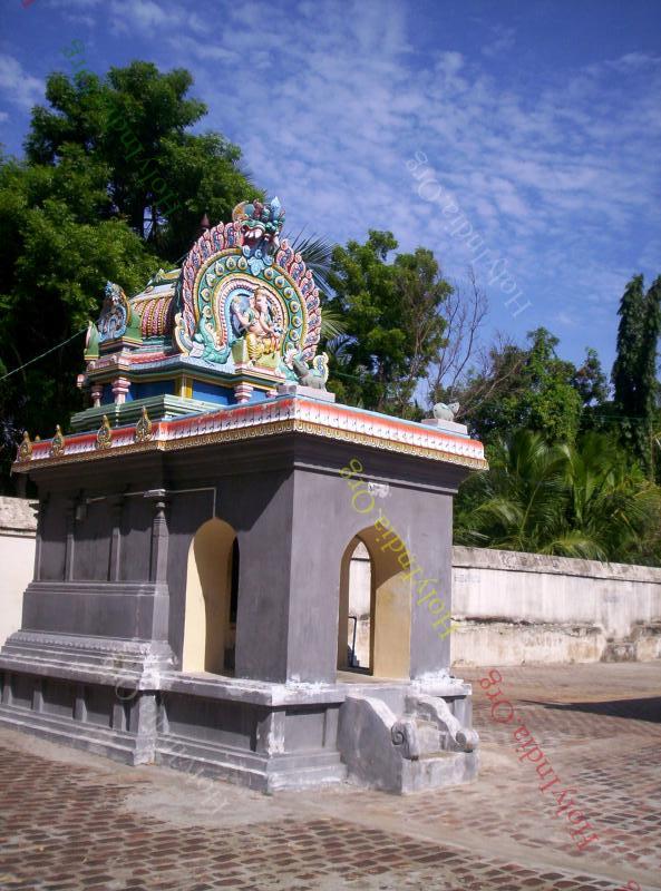 /templeimages/00108_036_thalachangadu_temple.jpg