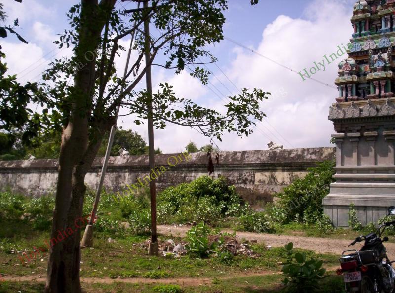/templeimages/00110_003_thirukadaiyur_temple.jpg
