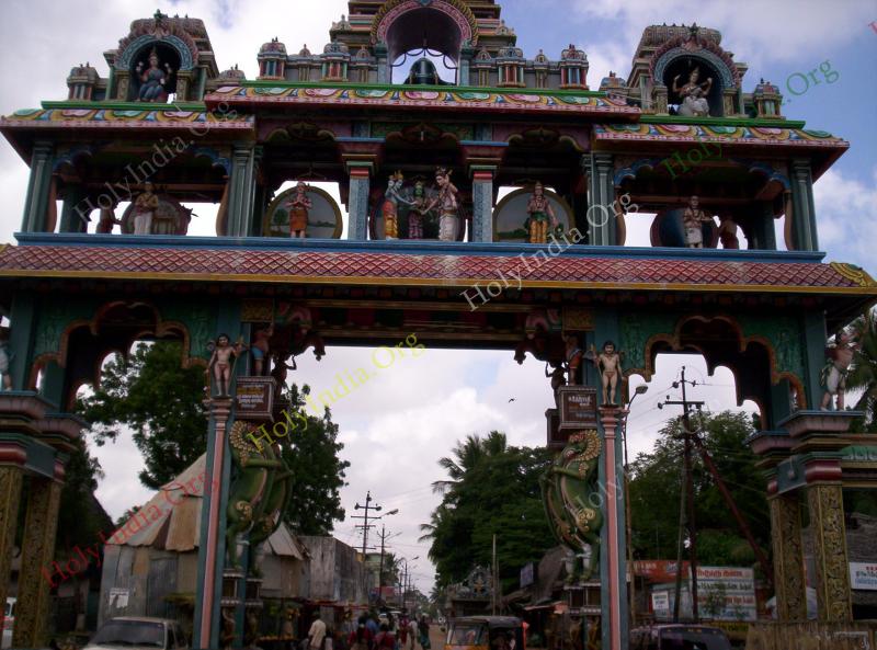 /templeimages/00110_046_thirukadaiyur_temple.jpg