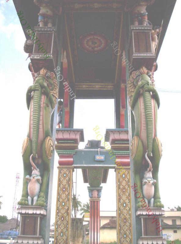 /templeimages/00110_047_thirukadaiyur_temple.jpg