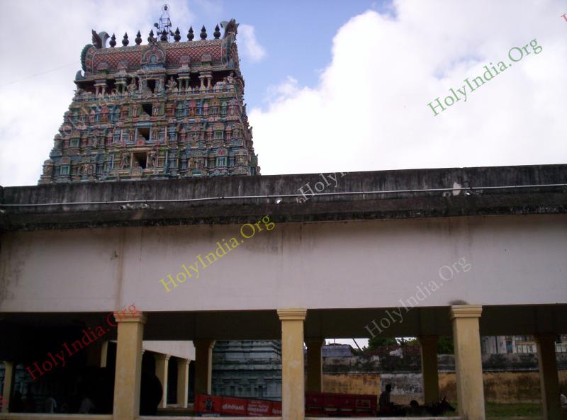 /templeimages/00110_058_thirukadaiyur_temple.jpg