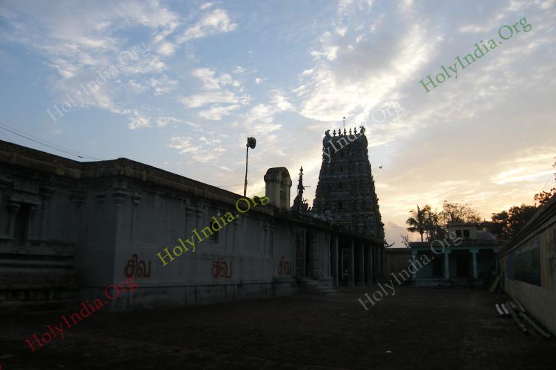 /templeimages/00112_012_thiruvettakudi_temple.jpg