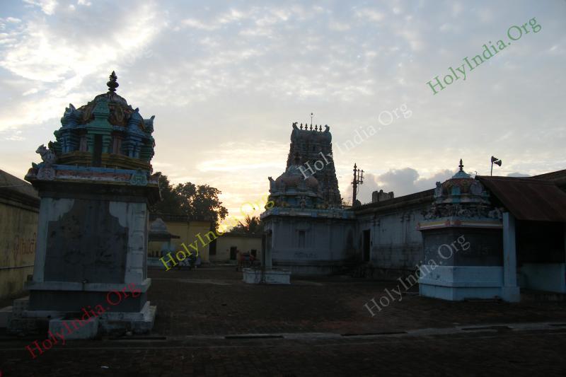 /templeimages/00112_014_thiruvettakudi_temple.jpg