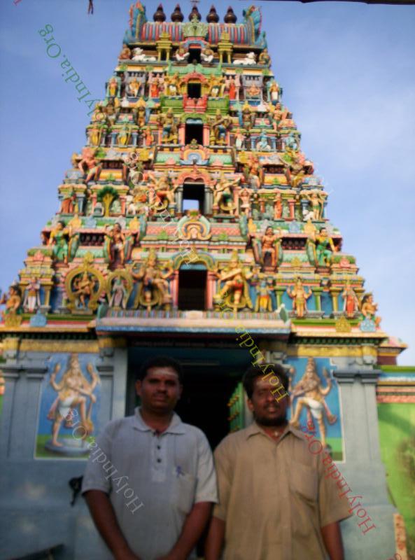 /templeimages/00113_005_karaikal_temple.jpg