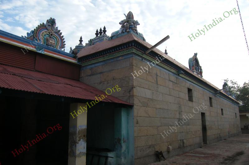 /templeimages/00113_011_karaikal_temple.jpg