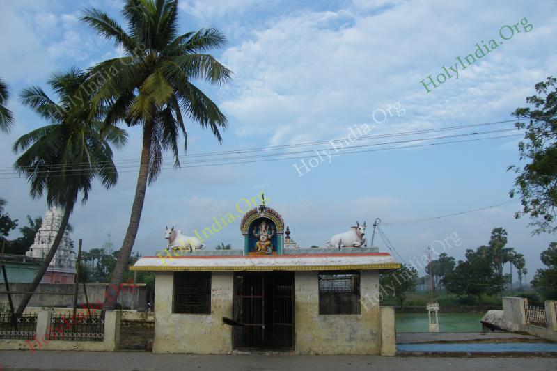 /templeimages/00113_019_karaikal_temple.jpg