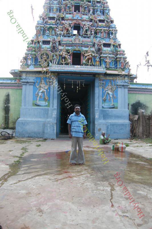 /templeimages/00113_025_karaikal_temple.jpg