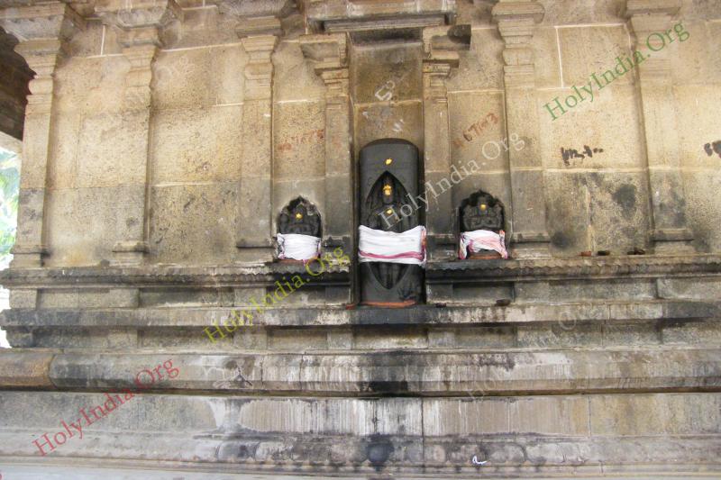 /templeimages/00114_004_dharmapuram_temple.jpg