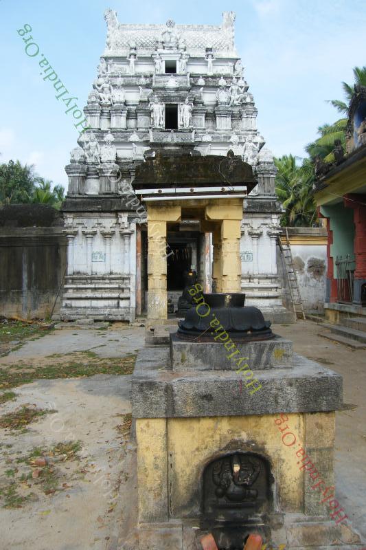 /templeimages/00114_013_dharmapuram_temple.jpg