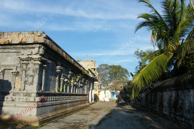 /templeimages/00123_002_sirugudi_temple.jpg