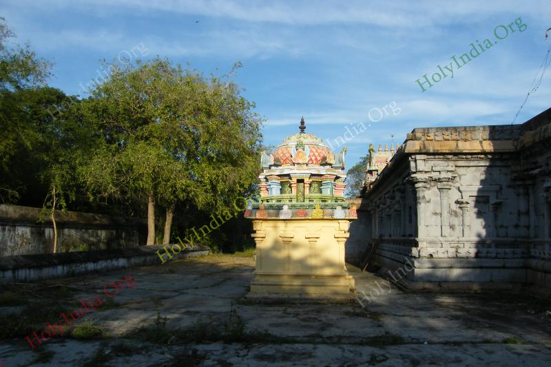 /templeimages/00123_004_sirugudi_temple.jpg