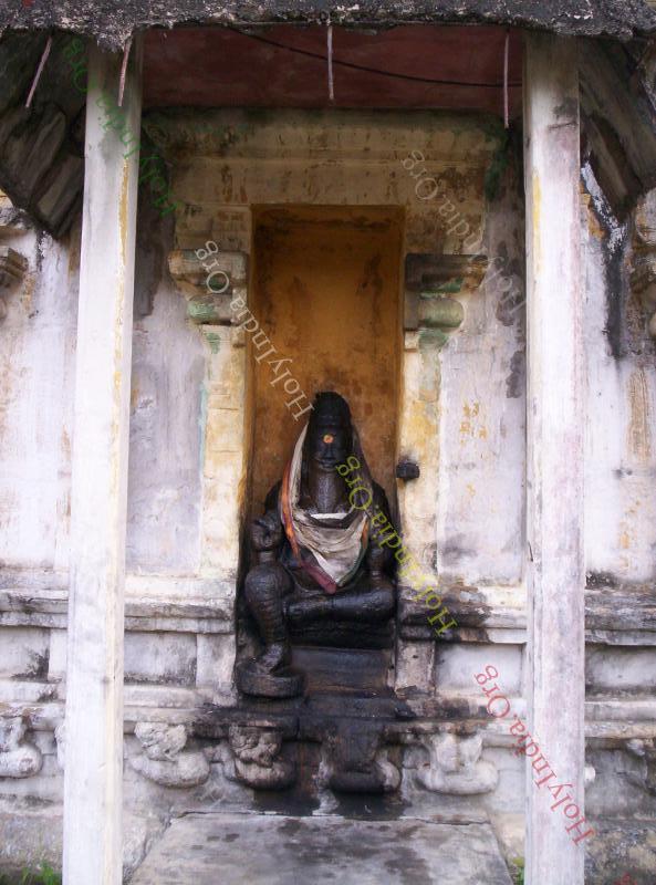 /templeimages/00136_007_tiruppanaiyur_temple.jpg
