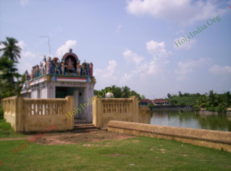 /templeimages/00138_022_thirupugalur_temple.jpg