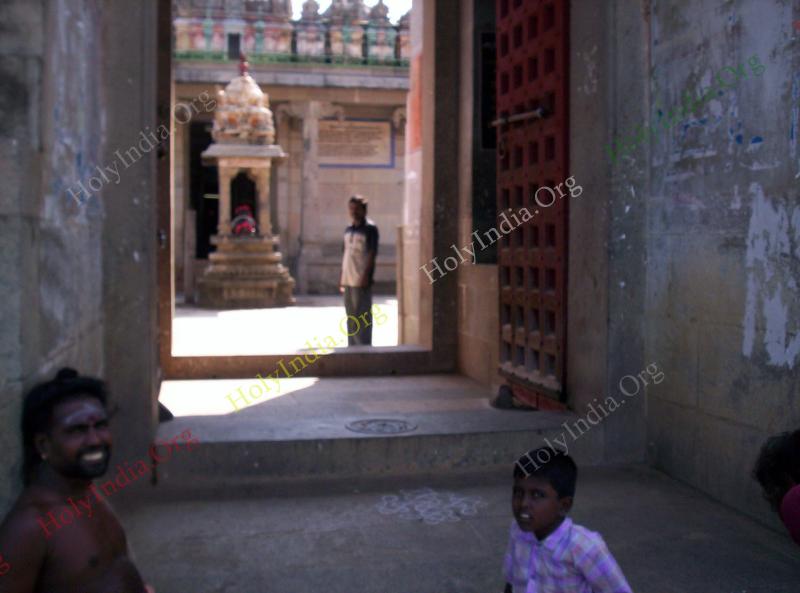 /templeimages/00144_014_thirusayathamangai_temple.jpg
