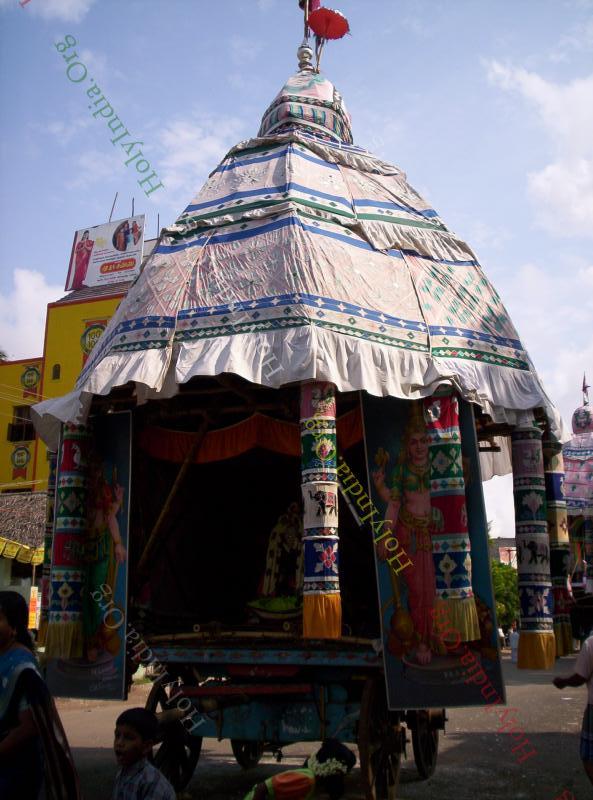 /templeimages/00150_041_thiruvarur_temple.jpg