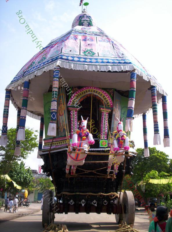/templeimages/00150_044_thiruvarur_temple.jpg