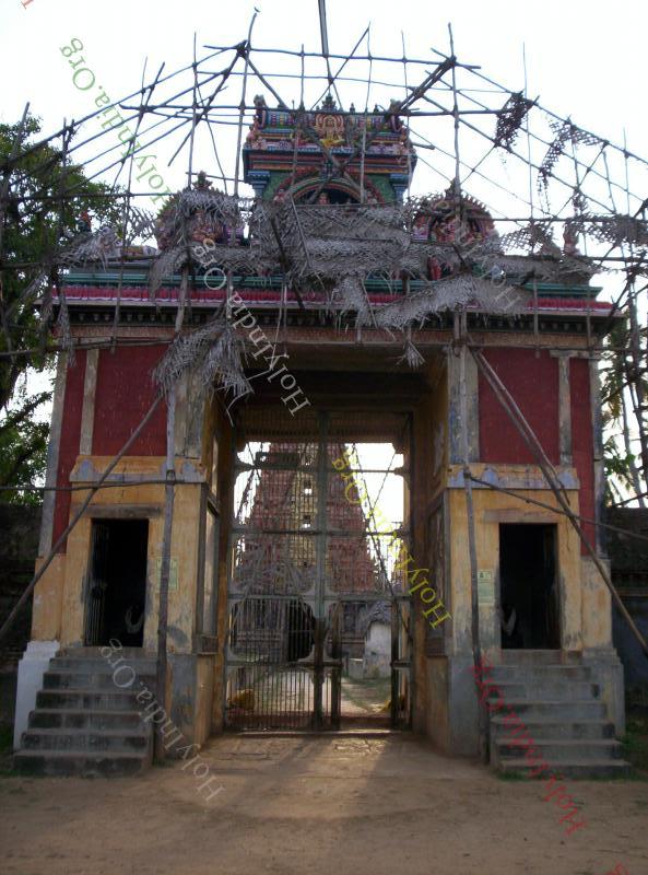 /templeimages/00176_005_thirukolamputhur_temple.jpg