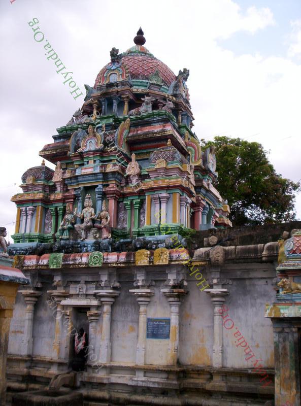 /templeimages/00180_017_tirunellikka_temple.jpg