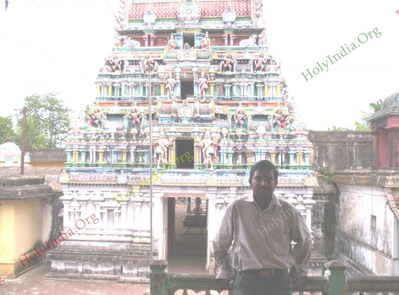 /templeimages/00184_024_valivalam_temple.jpg