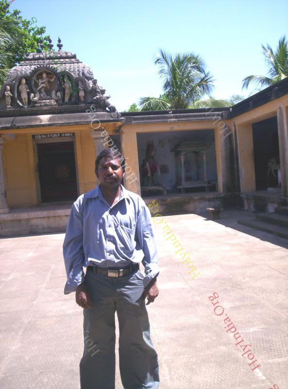 /templeimages/00185_005_kachanam_temple.jpg