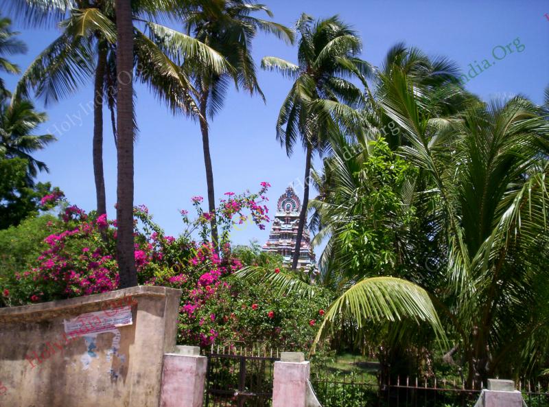 /templeimages/00186_010_thirukuvalai_temple.jpg